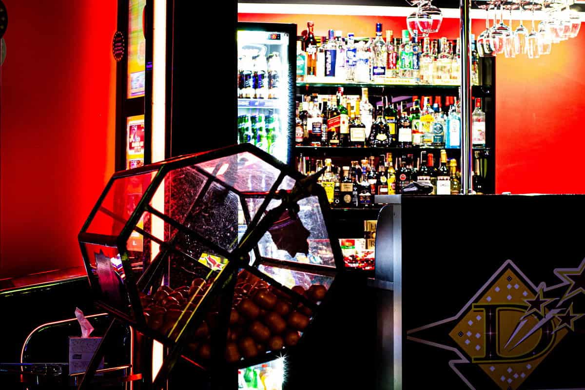 Игровой клуб Джекпот в Витебске на Замковой